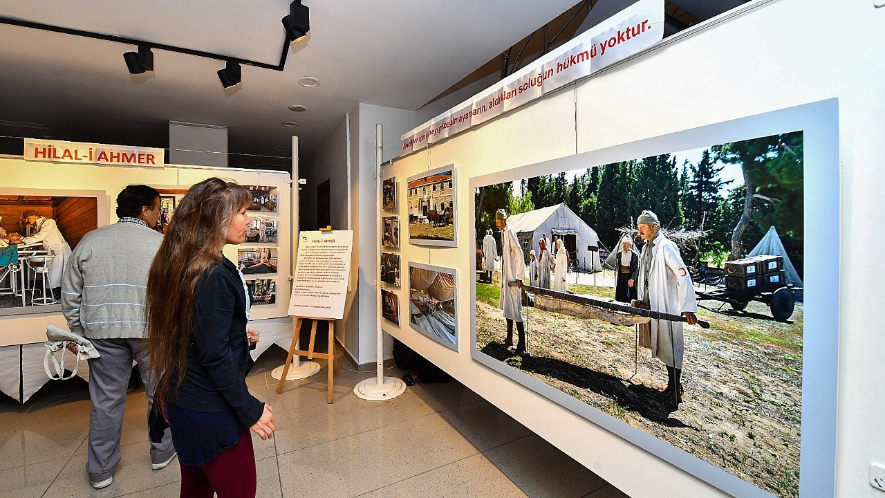 İzmir’de Cumhuriyet’in 100’üncü yılı etkinlikleri devam ediyor