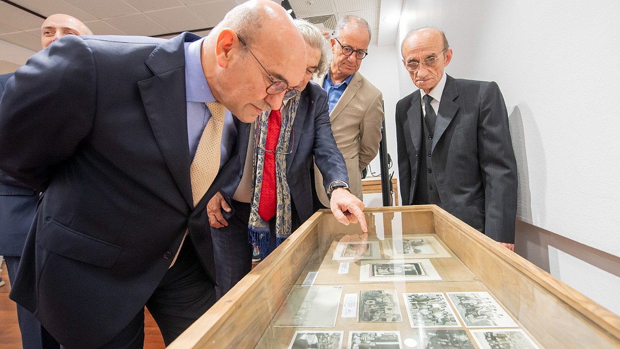 Başkan Soyer Yüz Yıllık Miras Bengüboz Fotoğraf Sergisi’ni açtı