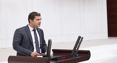 “Defalarca Dinledim, Her Seferinde Gözlerim Doldu”