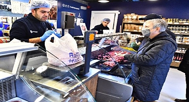 Halkın Kasabı’na İzmirlilerden büyük ilgi