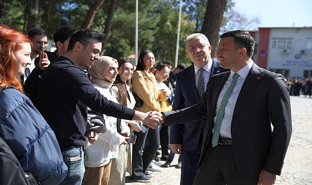 Hamza Dağ: İzmir gençler yazılım ve girişimcilik merkezi ile dünyada ses getirecek