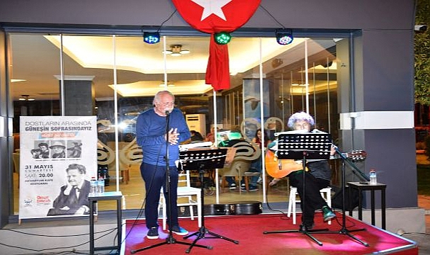 Başkan Yıldız’dan Nazım’a Saygı Duruşu