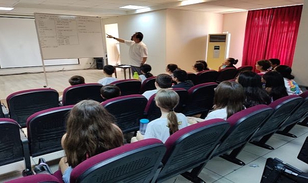 Gençlik Tiyatrosu yeni sezon için çalışmalara başladı