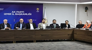 AK Parti İzmir’de, yerel yönetimler zirvesi!