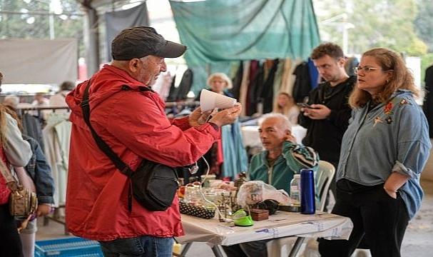 İkinci El Pazarı'ndan herkes memnun