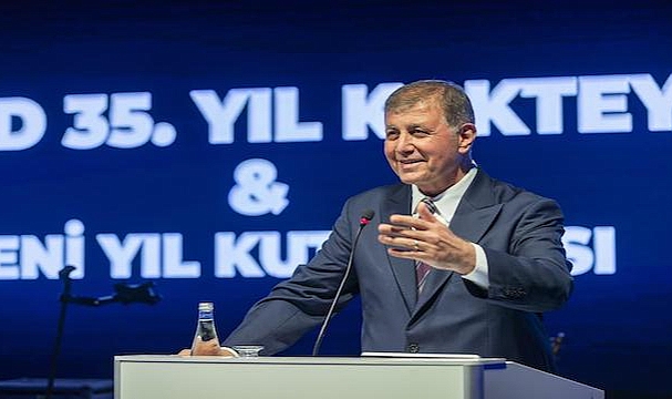 Başkan Tugay'dan genç iş insanlarına İzmir için kenetlenme çağrısı