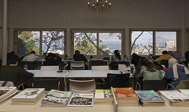 Kitap kurtları, İzmir'in kütüphanelerini çok sevdi