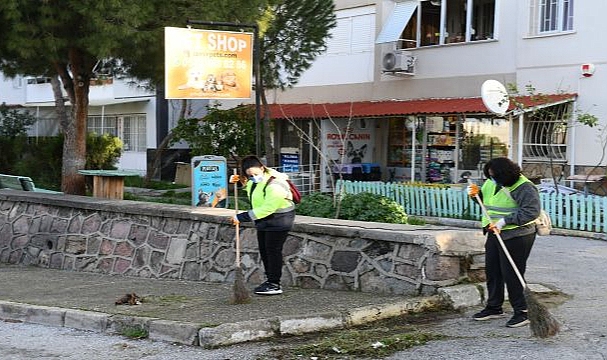 Çiğli’de Temizlik Seferberliği Aralıksız Sürüyor