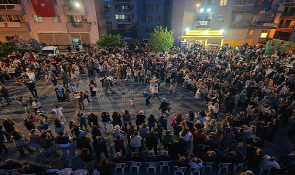 Çiğli’de Hıdrellez Şenliği Birlik ve Dayanışma Mesajlarıyla Sona Erdi