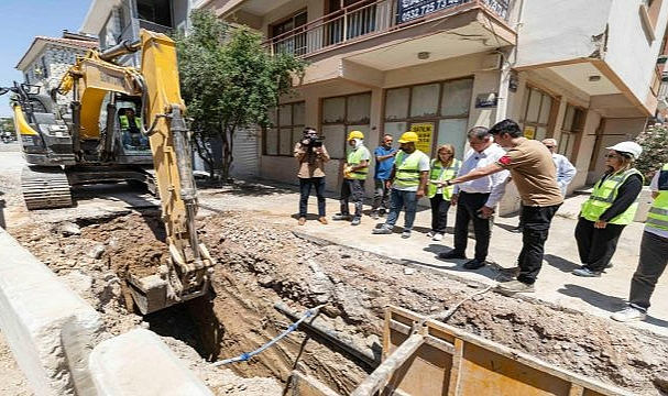 Başkan Tugay: Göz boyayan değil, sorun çözen işler yapıyoruz