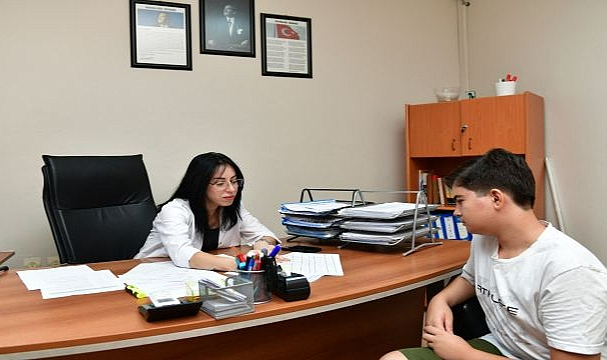 Çiğli Belediyesi’nden YKS Adaylarına Ücretsiz Tercih Danışmanlığı
