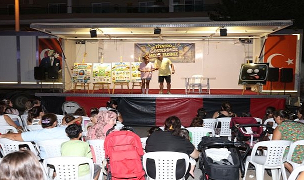 Çiğli’de Mahalle Tiyatro Günleri Yüzlerce Çocukla Buluştu